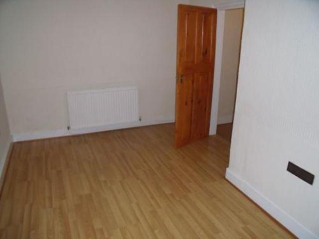  Image of 3 bedroom End of Terrace to rent in Lower Breck Road Anfield Liverpool L6 at West Derby, L6 0AE