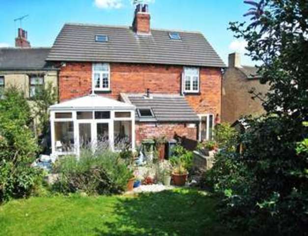  Image of 4 bedroom Terraced house to rent in Main Street Barwick in Elmet Leeds LS15 at Barwick In Elmet Leeds Leeds, LS15 4JG