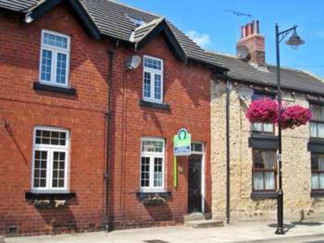  Image of 4 bedroom Terraced house to rent in Main Street Barwick in Elmet Leeds LS15 at Barwick In Elmet Leeds Leeds, LS15 4JG
