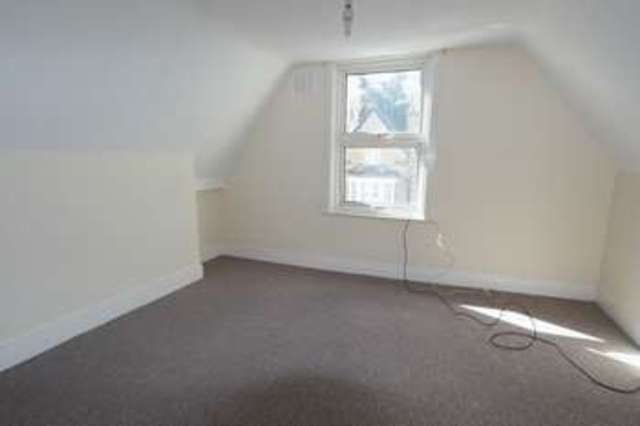 Image of 5 bedroom Semi-Detached house for sale in Manthorp Road London SE18 at Manthorpe Road  Plumstead, SE18 7SZ