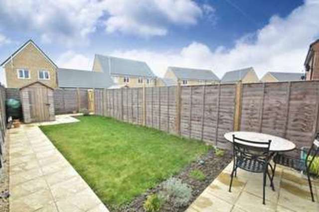  Image of 2 bedroom Semi-Detached house for sale in Maple Road Didcot OX11 at Maple Road  Didcot, OX11 6BA