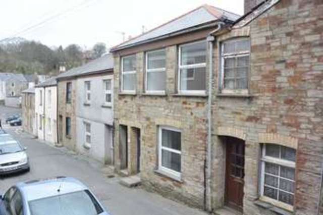  Image of 3 bedroom Terraced house to rent in Market Street Bodmin PL31 at Market Street  Bodmin, PL31 2JW