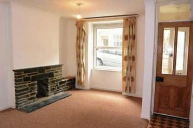  Image of 3 bedroom Terraced house to rent in Market Street Bodmin PL31 at Market Street  Bodmin, PL31 2JW
