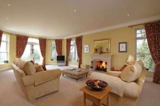  Image of 7 bedroom Detached house for sale in Marley Heights Haslemere GU27 at Marley Heights  Haslemere, GU27 3LU