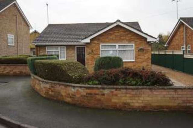  Image of 4 bedroom Bungalow for sale in Marne Road Whittlesey Peterborough PE7 at Marne Road  Peterborough, PE7 1UQ