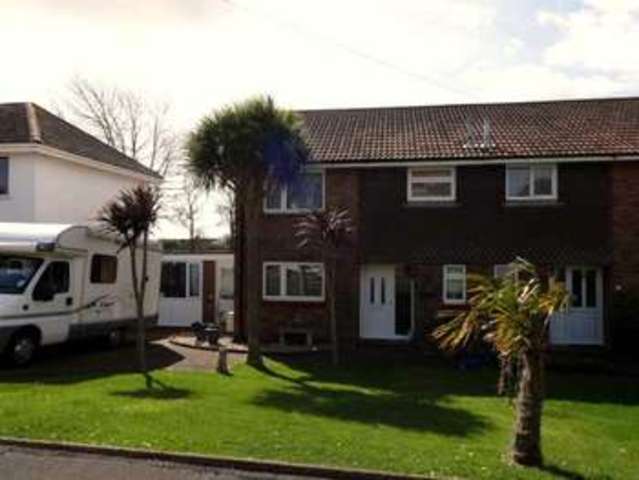  Image of 3 bedroom Detached house for sale in Meadow Way Sandown PO36 at Yaverland PO36 8QE Yaverland, PO36 8QE