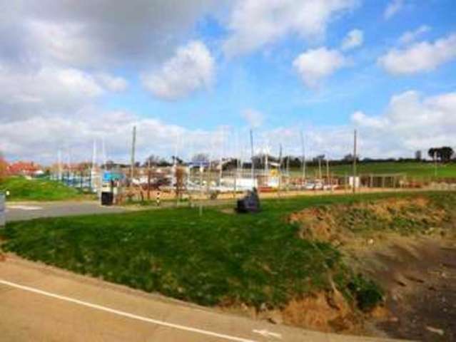  Image of 3 bedroom Detached house for sale in Meadow Way Sandown PO36 at Yaverland PO36 8QE Yaverland, PO36 8QE
