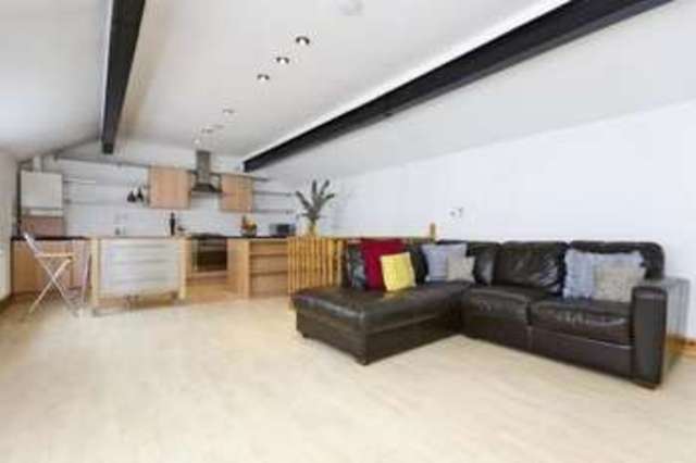  Image of 2 bedroom Terraced house to rent in Medway Road London E3 at Medway Road  London, E3 5DR