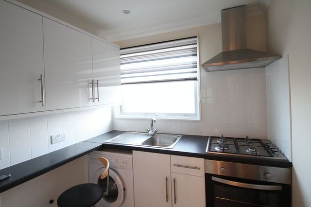  Image of 1 bedroom Detached house to rent in Mersey Place Hemel Hempstead HP2 at Mersey Place  Hemel Hempstead, HP2 6EB