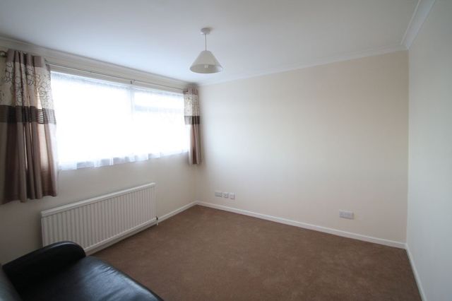  Image of 1 bedroom Detached house to rent in Mersey Place Hemel Hempstead HP2 at Mersey Place  Hemel Hempstead, HP2 6EB