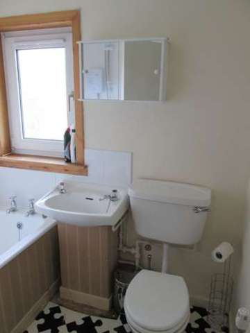  Image of 3 bedroom Property to rent in Millands Road Thankerton Biggar ML12 at Millands Road Thankerton Biggar, ML12 6NX