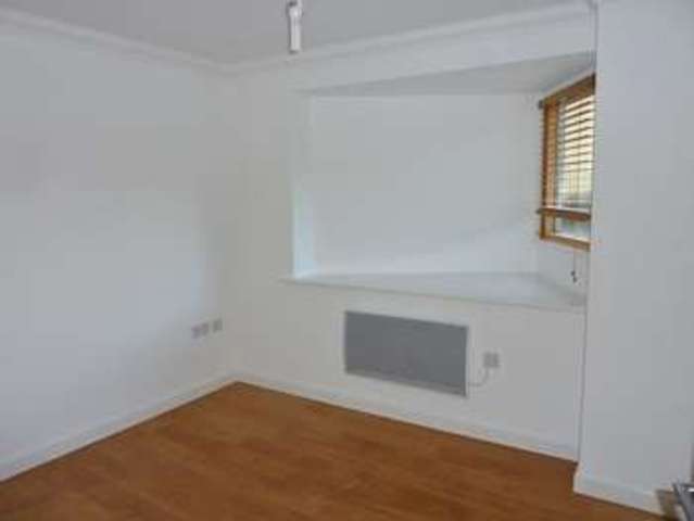  Image of 1 bedroom Flat to rent in Marine Road Eastbourne BN22 at Millgrove House 20 Marine Road Eastbourne, BN22 7FP
