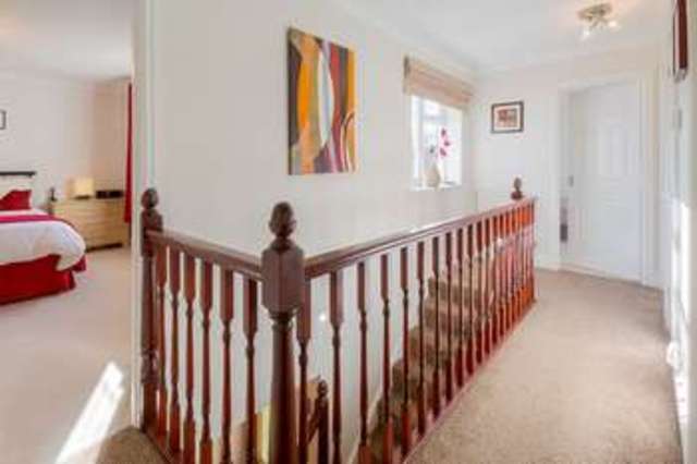  Image of 5 bedroom Property for sale in Millholm Rise Simpson Milton Keynes MK6 at Millholm Rise Simpson Milton Keynes, MK6 3BF
