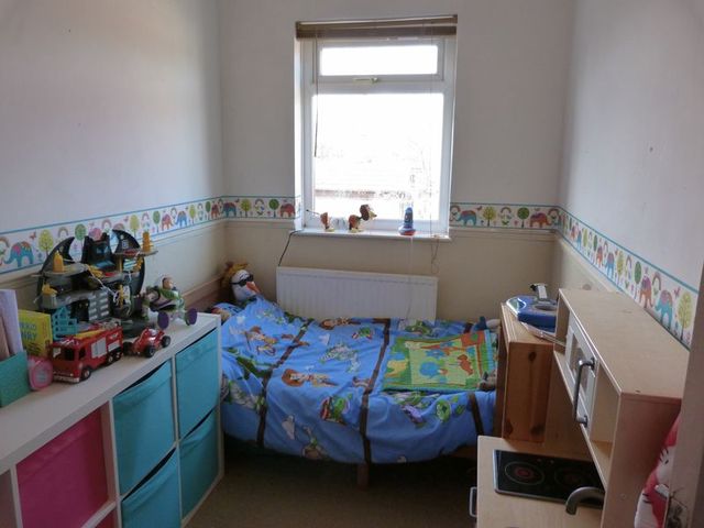  Image of 2 bedroom Terraced house for sale in Mills Hill Road Middleton Manchester M24 at Mills Hill Road Middleton Manchester, M24 2EF