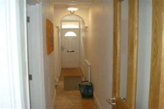  Image of 5 bedroom Detached house to rent in Milton Road Southampton SO15 at Southampton, SO15 2HW