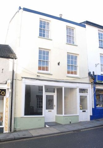  Image of Property to rent in Moor Street Chepstow NP16 at Moor Street  Chepstow, NP16 5DE