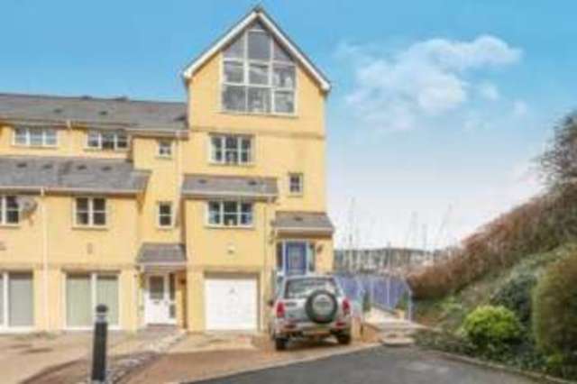  Image of 4 bedroom Town House for sale in Shaw Way Mount Batten Plymouth PL9 at Mount Batten Plymouth Turnchapel, PL9 9XH