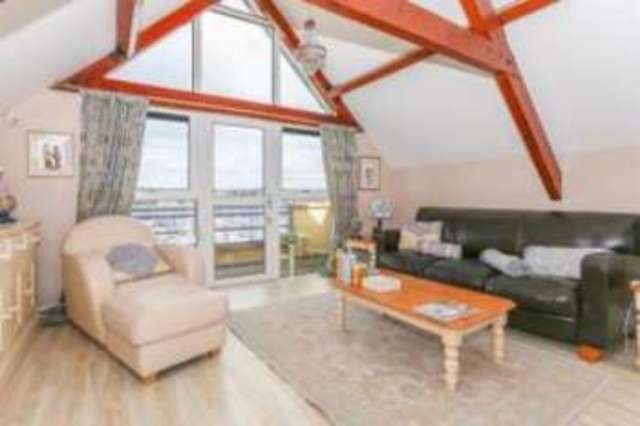  Image of 4 bedroom Town House for sale in Shaw Way Mount Batten Plymouth PL9 at Mount Batten Plymouth Turnchapel, PL9 9XH