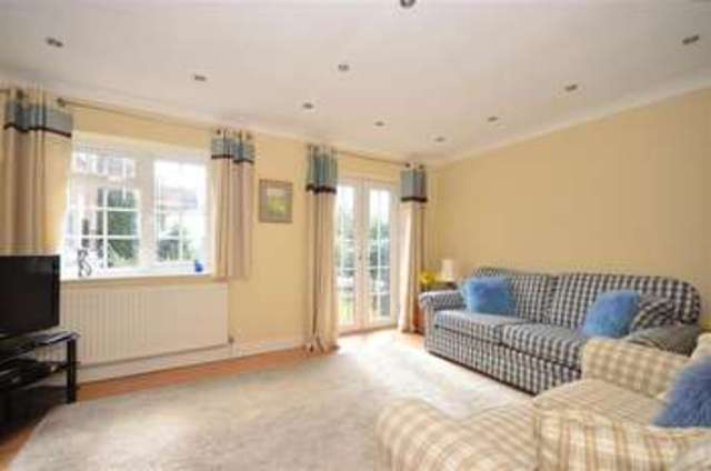  Image of 4 bedroom Town House for sale in Mulgrave Road Sutton SM2 at Sutton Surrey Sutton, SM2 6LR