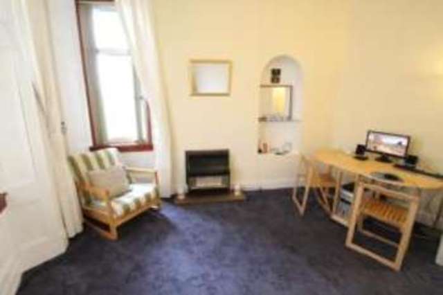  Image of 2 bedroom Flat for sale in Neilston Road Paisley PA2 at Paisley  Paisley, PA2 6LN