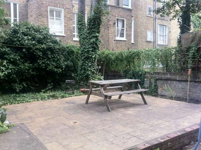  Image of 3 bedroom Flat to rent in Netherwood Road London W14 at Netherwood Road Hammersmith London, W14 0BQ
