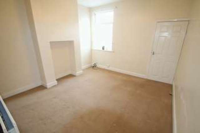  Image of 2 bedroom Terraced house to rent in Neville Street Stoke-on-Trent ST4 at Neville Street Oakhill Stoke-On-Trent, ST4 5BP