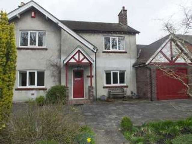  Image of 3 bedroom Detached house for sale in New Platt Lane Goostrey Crewe CW4 at Goostrey Crewe Goostrey, CW4 8NJ