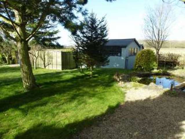  Image of 2 bedroom Cottage for sale in Newton Purcell Buckingham MK18 at Newton Purcell Buckingham, MK18 4AZ