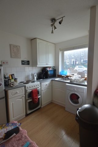  Image of 2 bedroom Flat to rent in North Fort Street Edinburgh EH6 at Leith Edinburgh Edinburgh, EH6 4HW