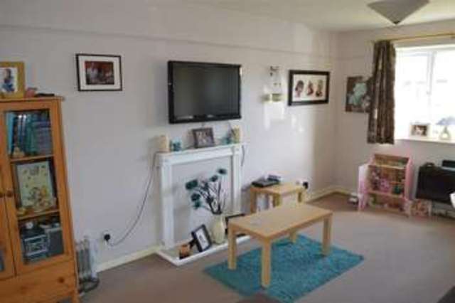  Image of 3 bedroom Terraced house for sale in Botham Close Weston-super-Mare BS22 at Botham Close  Weston-Super-Mare, BS22 7LZ