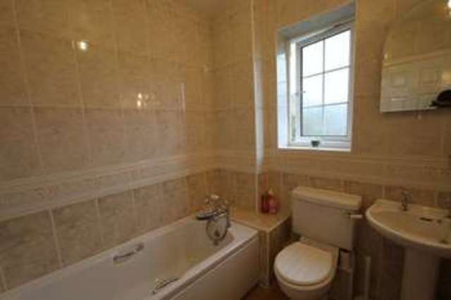  Image of 4 bedroom Detached house to rent in Norwood Drive Chester CH4 at Norwood Drive  Chester, CH4 7RH