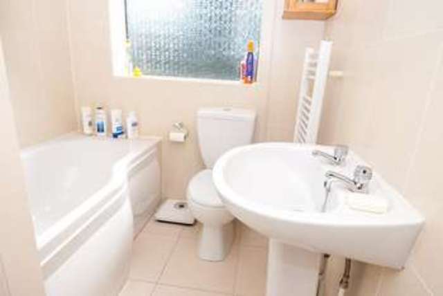  Image of 3 bedroom Detached house for sale in Oaklands Avenue Loughborough LE11 at Loughborough, LE11 3JF