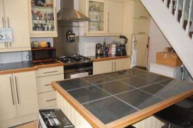 Image of 2 bedroom Terraced house to rent in Ormrod Street Bradshaw Bolton BL2 at Ormrod Street Bradshaw Bolton, BL2 3DA
