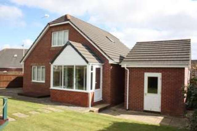  Image of 3 bedroom Chalet for sale in Thorne Farm Way Cadhay Ottery St. Mary EX11 at Ottery St Mary Devon, EX11 1GX