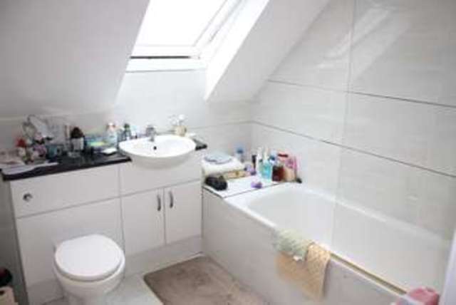  Image of 4 bedroom Detached house for sale in Slade Road Ottery St. Mary EX11 at Ottery St Mary Devon, EX11 1JE