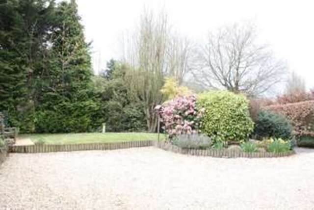 Image of 4 bedroom Detached house for sale in Slade Road Ottery St. Mary EX11 at Ottery St Mary Devon, EX11 1JE