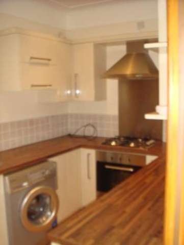  Image of 2 bedroom Flat to rent in High Street Wavertree Liverpool L15 at Wavertree Liverpool Mossley Hill, L15 8HG