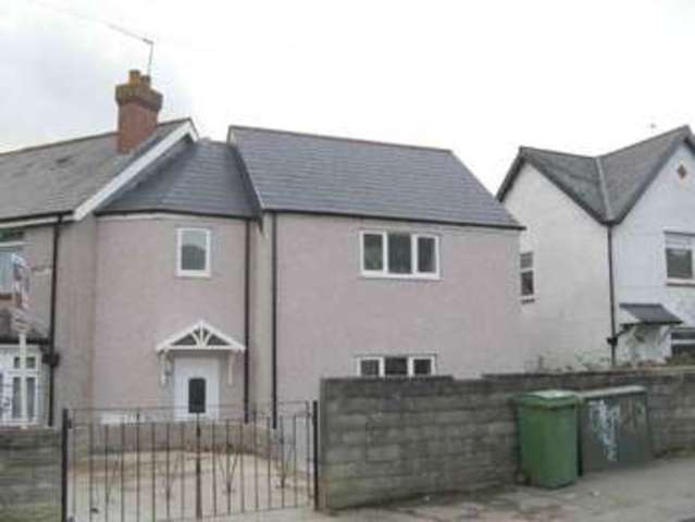  Image of 2 bedroom Detached house to rent in Parker Road Cardiff CF5 at Parker Road Ely Cardiff, CF5 4NQ