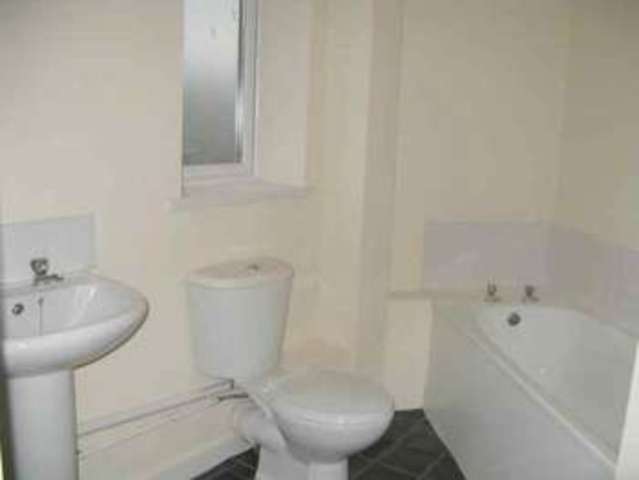 Image of 2 bedroom Detached house to rent in Parker Road Cardiff CF5 at Parker Road Ely Cardiff, CF5 4NQ