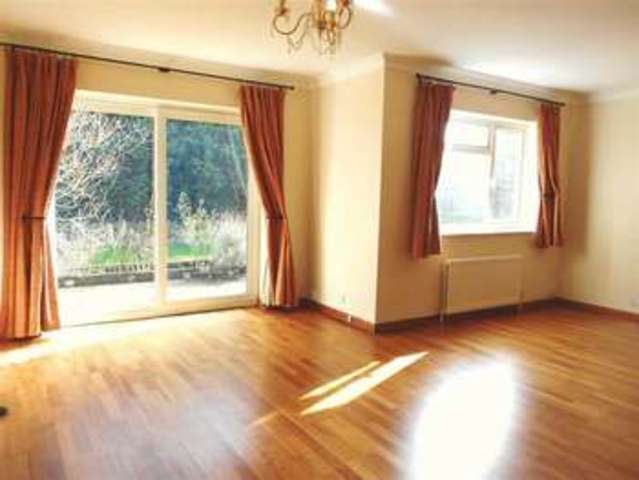  Image of 4 bedroom Detached house to rent in Partridge Close Chesham HP5 at Partridge Close  Chesham, HP5 3LH