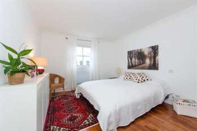  Image of 2 bedroom Flat for sale in Philbeach Gardens London SW5 at Earls Court London Earl