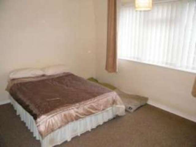  Image of 2 bedroom Maisonette for sale in Roman Way Plymouth PL5 at Plymouth Devon St Budeaux, PL5 2DT