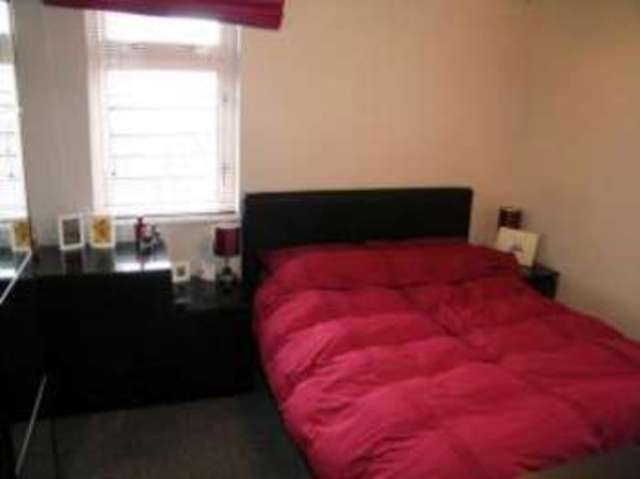  Image of 3 bedroom Maisonette for sale in Rothesay Gardens Crownhill Plymouth PL5 at Plymouth Devon Tamerton Foliot, PL5 3TA