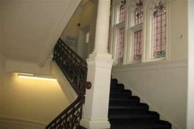  Image of 2 bedroom Flat to rent in Above Bar Street Southampton SO14 at Southampton, SO14 7FG