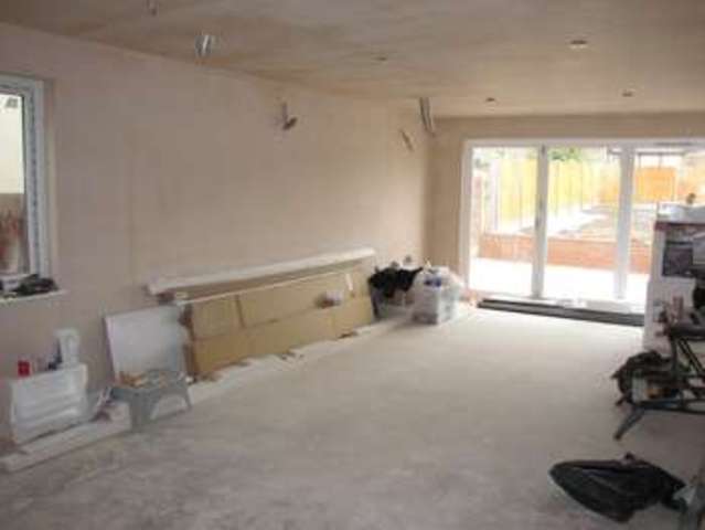  Image of 4 bedroom Detached house for sale in The Crescent Purbrook Waterlooville PO7 at Purbrook Waterlooville Hampshire, PO7 5EU
