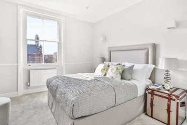  Image of 2 bedroom Flat for sale in Queen's Gate London SW7 at Queens Gate  London, SW7 5LJ