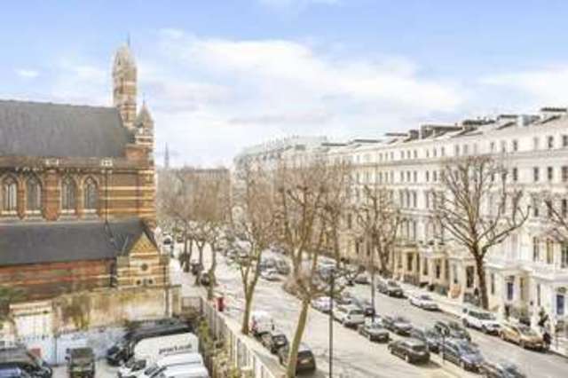  Image of 2 bedroom Flat for sale in Queen's Gate London SW7 at Queens Gate  London, SW7 5LJ