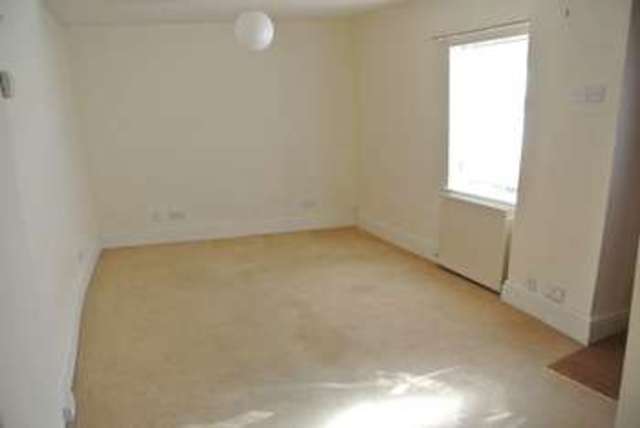  Image of 2 bedroom Semi-Detached house for sale in Radcliffe Road Stamford PE9 at Radcliffe Road  Stamford, PE9 1AP