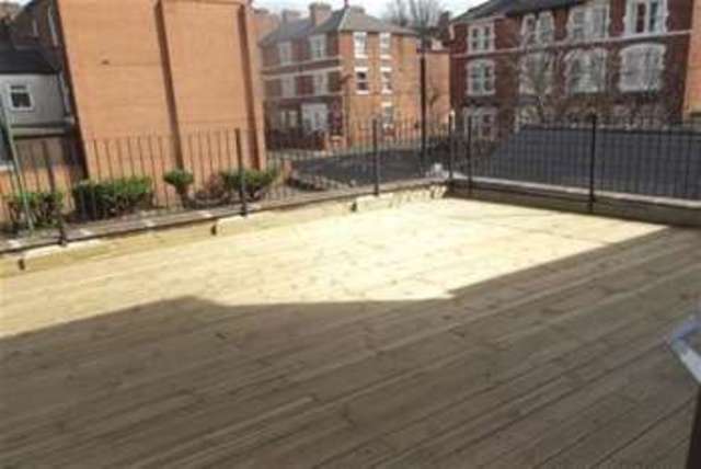  Image of 1 bedroom Studio flat to rent in Radford Road Nottingham NG7 at Nottingham, NG7 5FT