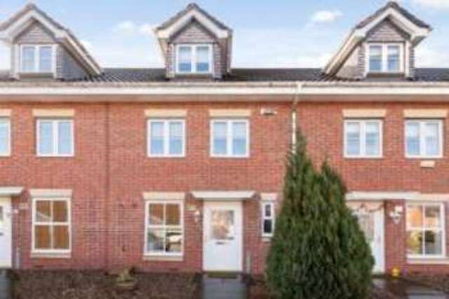  Image of 3 bedroom Town House for sale in Raeburn Avenue Paisley PA1 at Paisley Renfrewshire Paisley, PA1 1SZ